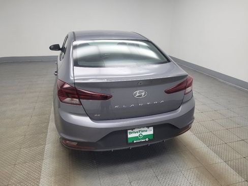 Used 2019 Hyundai Elantra SE w/ Cargo Package FWD image 6