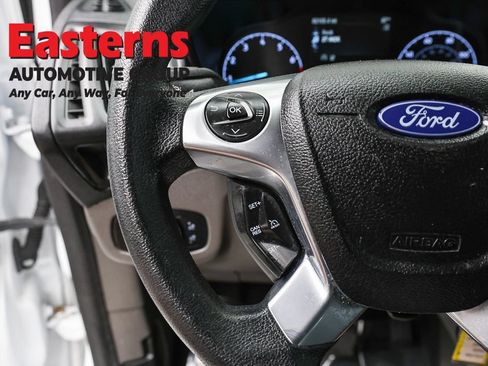 Used 2020 Ford Transit Connect XLT FWD image 15