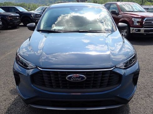 Certified 2024 Ford Escape Active AWD/4WD image 12