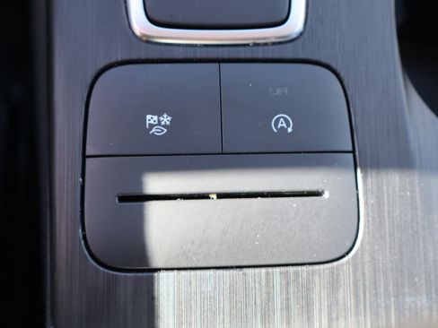 Used 2024 Ford Escape Active image 23