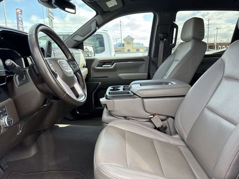 Used 2024 GMC Sierra 1500 SLT image 10