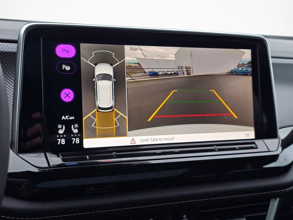 New 2026 Volkswagen Atlas Cross Sport SEL Premium R-Line AWD/4WD image 29