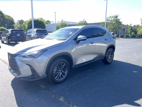 Used 2025 Lexus NX 350 AWD w/ Accessory Package (Z2) image 15
