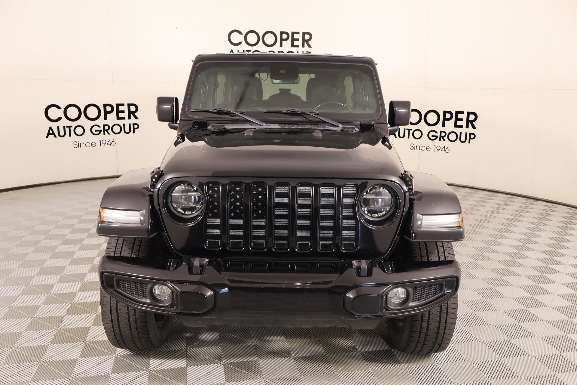 Used 2021 Jeep Wrangler Unlimited Sahara AWD/4WD image 10