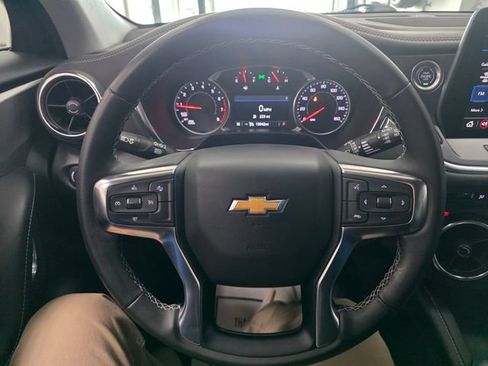 Used 2024 Chevrolet Blazer LT w/ LPO, Black Grille Bar Package AWD/4WD image 17
