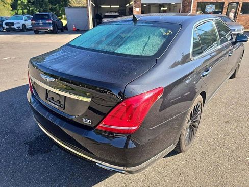 Used 2019 Genesis G90 3.3T Premium image 3