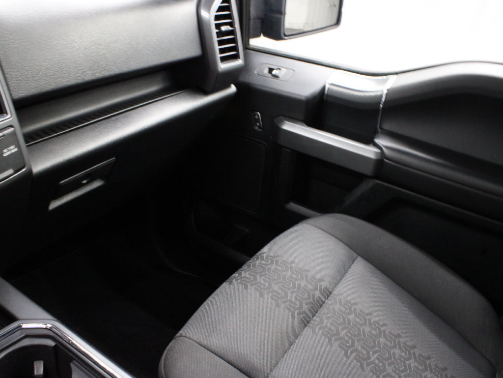 Used 2018 Ford F150 XLT w/ Equipment Group 302A Luxury AWD/4WD image 26
