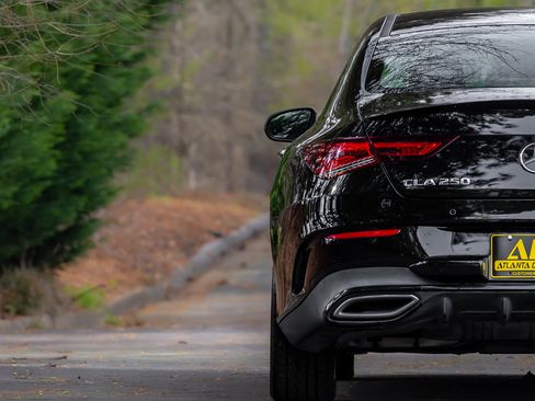 Used 2022 Mercedes-Benz CLA 250 image 39