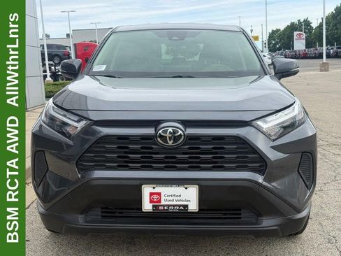 Used 2023 Toyota RAV4 LE AWD/4WD image 8