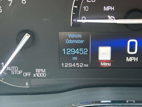 Used 2017 Cadillac XT5 Premium Luxury FWD image 48