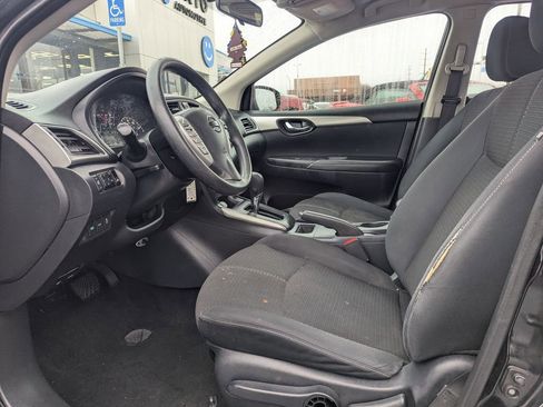 Used 2017 Nissan Sentra S image 24