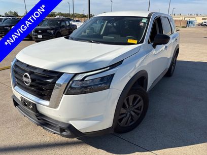 Used 2024 Nissan Pathfinder S