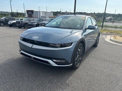 Used 2024 Hyundai Ioniq 5 SEL RWD image 5