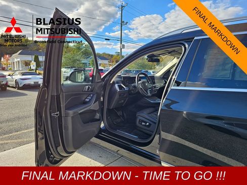 Used 2023 BMW X7 xDrive40i w/ Premium Package image 8