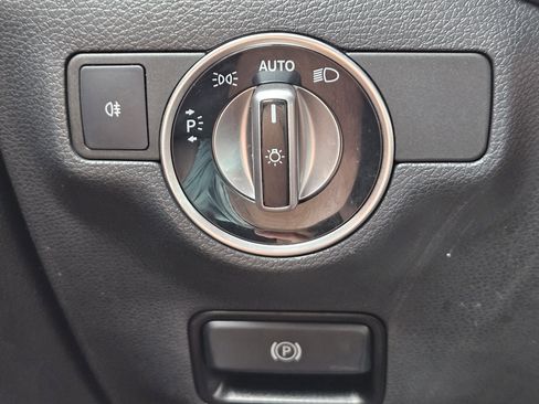 Certified 2019 Mercedes-Benz CLA 250 image 22