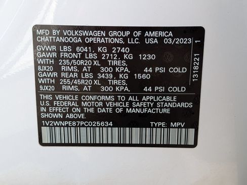 Used 2023 Volkswagen ID.4 Pro S AWD/4WD image 31