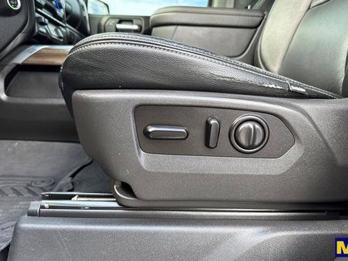 Used 2021 Chevrolet Silverado 1500 RST image 13