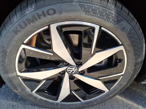 New 2026 Volkswagen ID.4 Pro S image 20