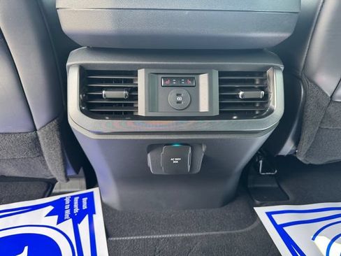 Used 2025 Ford F150 Platinum AWD/4WD image 22