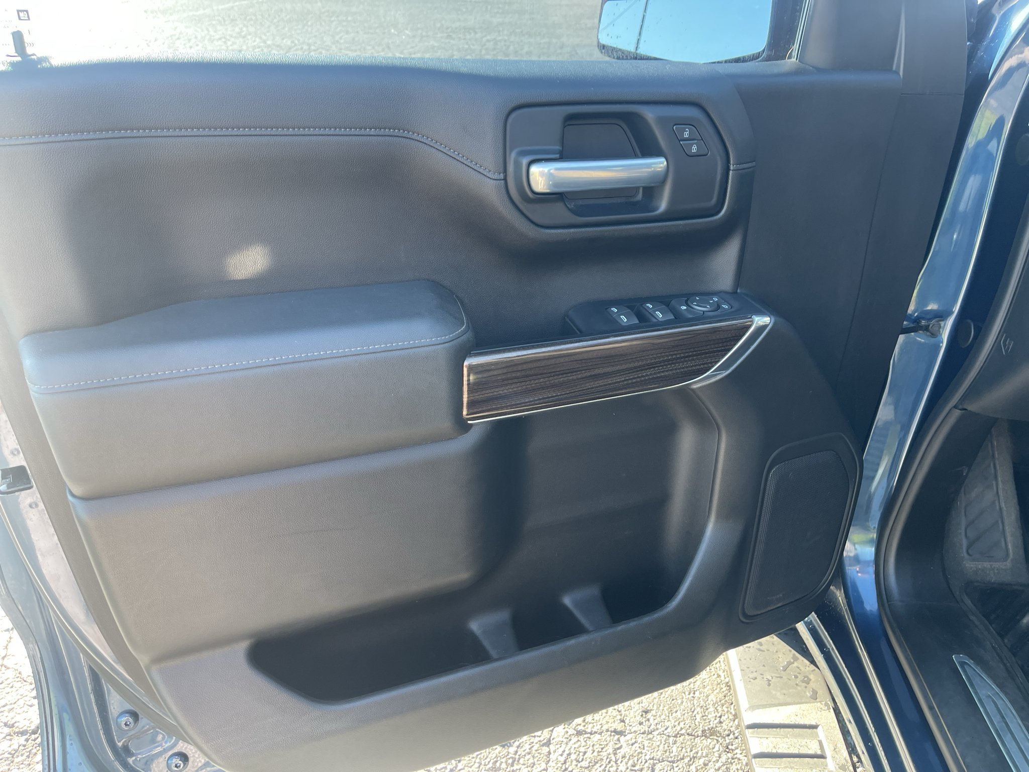 Used 2019 Chevrolet Silverado 1500 RST w/ All-Star Edition AWD/4WD image 22