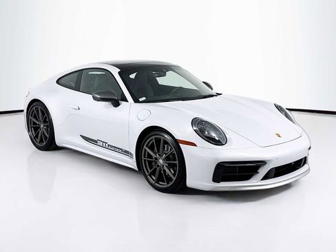 Used 2024 Porsche 911 Carrera T w/ Sportdesign Package image 7