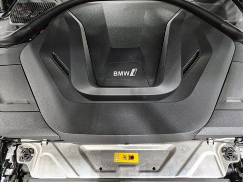 Used 2024 BMW i4 eDrive40 w/ Convenience Package RWD image 24