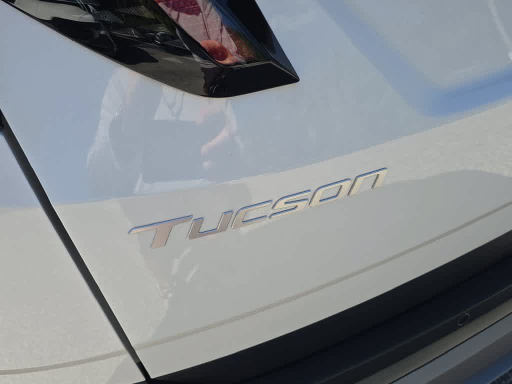 New 2026 Hyundai Tucson Limited FWD image 13