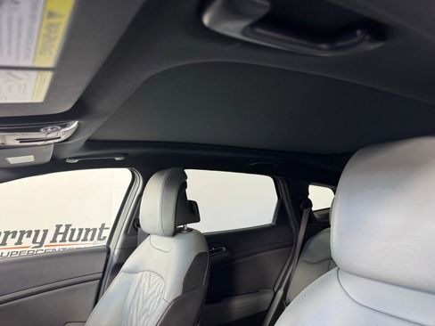 Used 2023 Kia Sportage X-Pro Prestige image 4