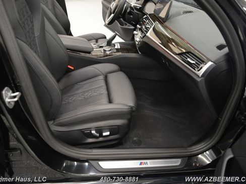 Used 2023 BMW 530i w/ M Sport Package RWD image 25