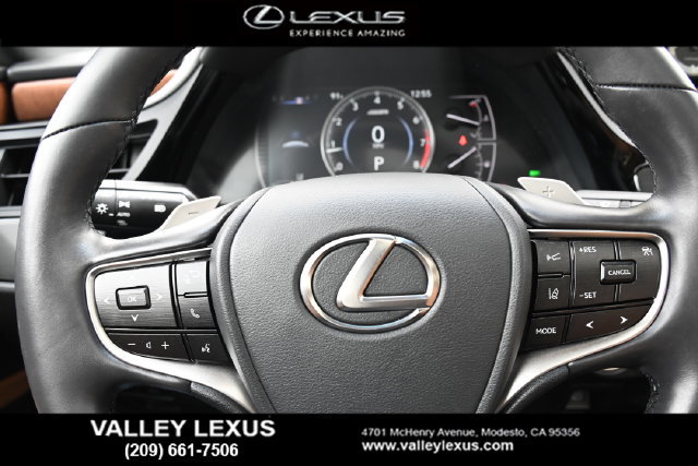 Certified 2025 Lexus ES 350 w/ Premium Package FWD image 9
