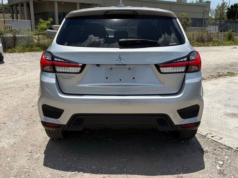 Used 2024 Mitsubishi Outlander Sport ES AWD/4WD image 4