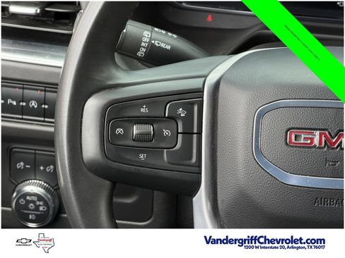Used 2024 GMC Yukon XL SLT RWD image 14