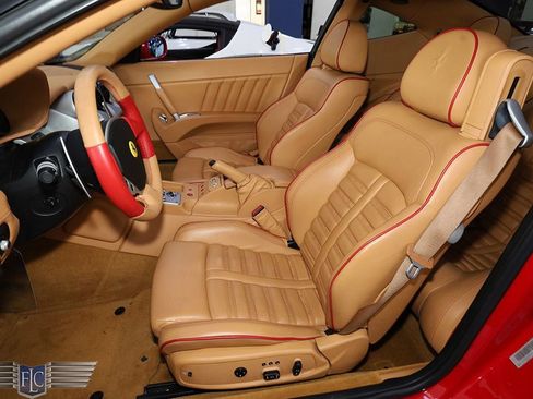 Used 2007 Ferrari 612 Scaglietti RWD image 16