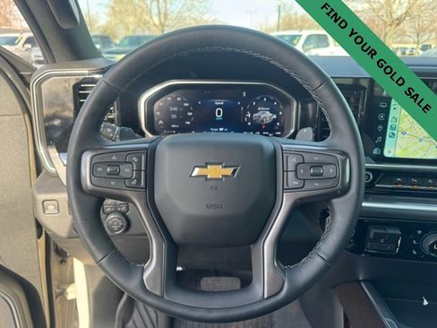 Used 2026 Chevrolet Silverado 1500 High Country w/ Technology Package image 17