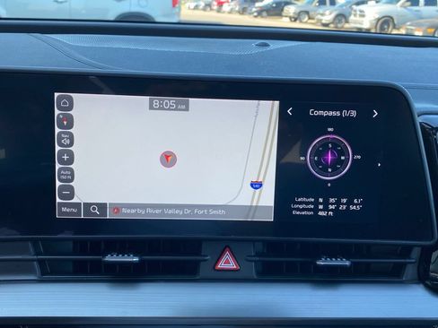 Certified 2024 Kia Sportage EX w/ EX Premium Package AWD/4WD image 17