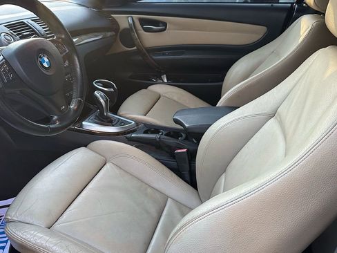 Used 2011 BMW 135i Convertible image 8