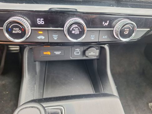 Used 2023 Honda Civic Sport image 17
