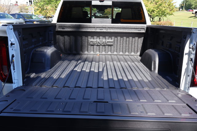 New 2026 GMC Sierra 1500 AT4 AWD/4WD image 25