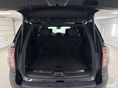 Used 2021 Chevrolet Suburban Z71 image 29