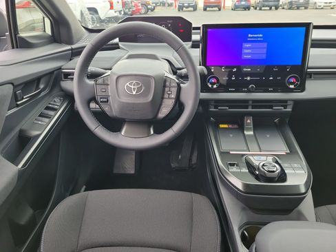 New 2026 Toyota C-HR AWD/4WD image 10