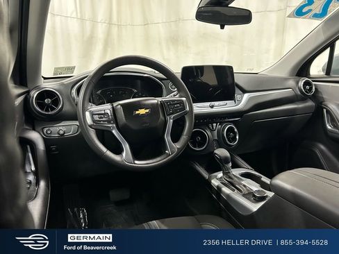 Used 2023 Chevrolet Blazer LT image 14