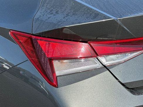 Certified 2026 Hyundai Elantra SE FWD image 26