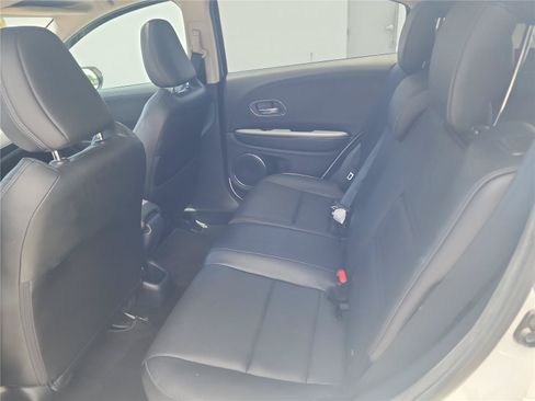Used 2019 Honda HR-V EX-L image 17