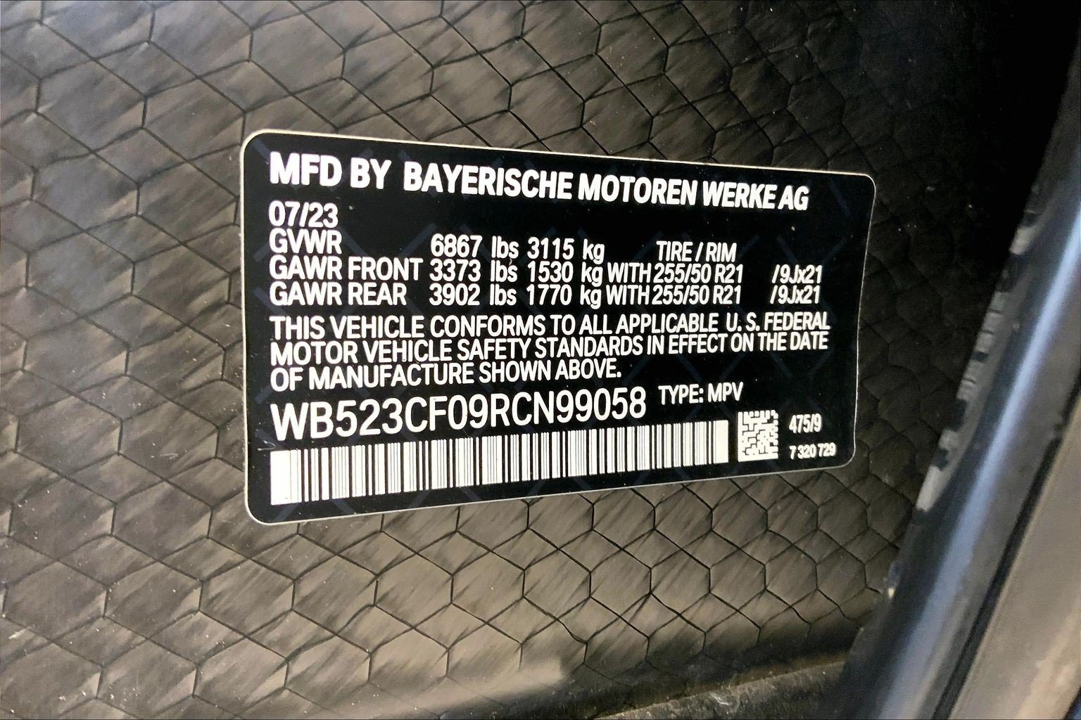 Used 2024 BMW iX xDrive50 w/ Sport Package AWD/4WD image 33