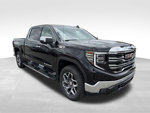 New 2026 GMC Sierra 1500 SLT w/ SLT Premium Plus Package AWD/4WD image 1