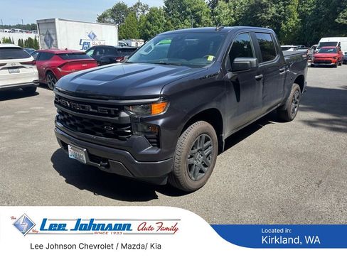 Used 2023 Chevrolet Silverado 1500 Custom w/ LPO, Dark Essentials Package AWD/4WD image 1