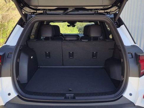 New 2026 GMC Terrain Elevation w/ Elevation Premium Package image 7