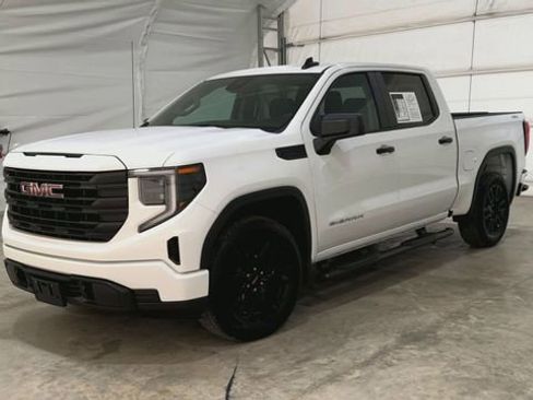 Used 2024 GMC Sierra 1500 Pro w/ Graphite Edition AWD/4WD image 8