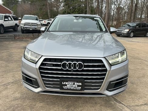 Used 2017 Audi Q7 3.0T Premium Plus image 2