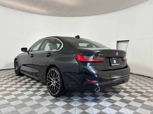 Used 2019 BMW 330i xDrive Sedan w/ Convenience Package AWD/4WD image 5
